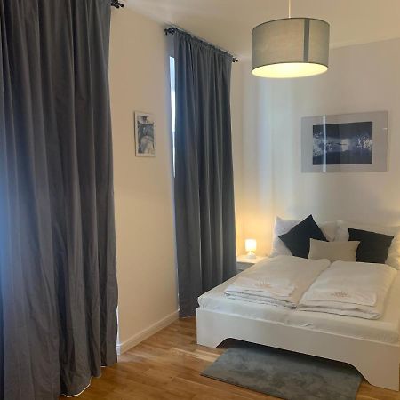 New Apartments Chain Florenc Praga Zewnętrze zdjęcie