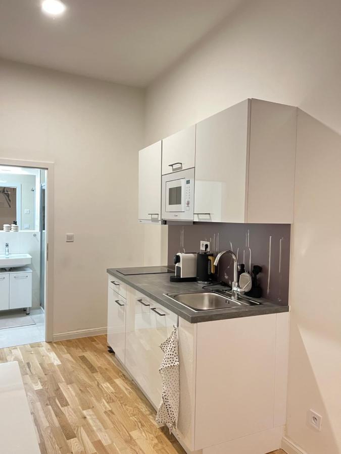 New Apartments Chain Florenc Praga Zewnętrze zdjęcie